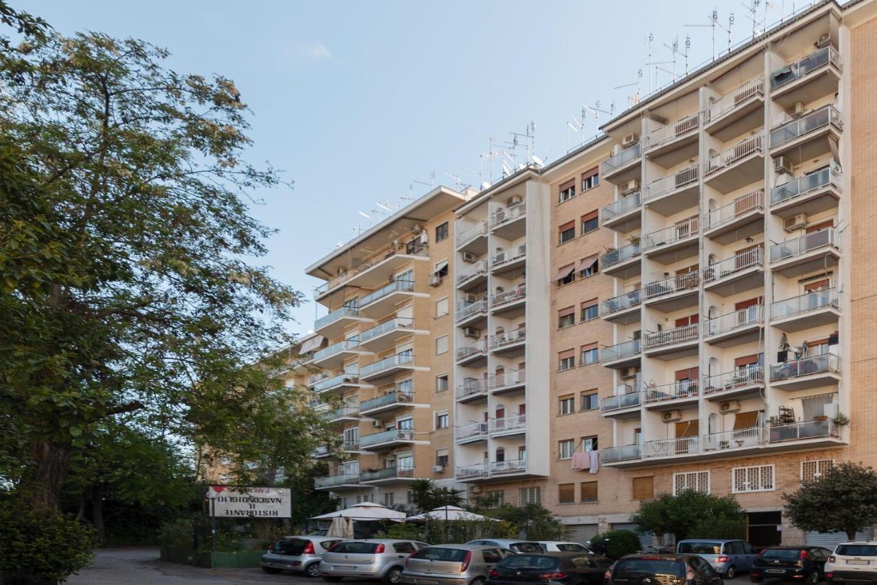 Tiburtina Terrace Apartments Рим Екстер'єр фото